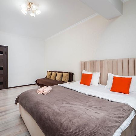 Appartments " Zhetysu-4" Alma-Ata Buitenkant foto