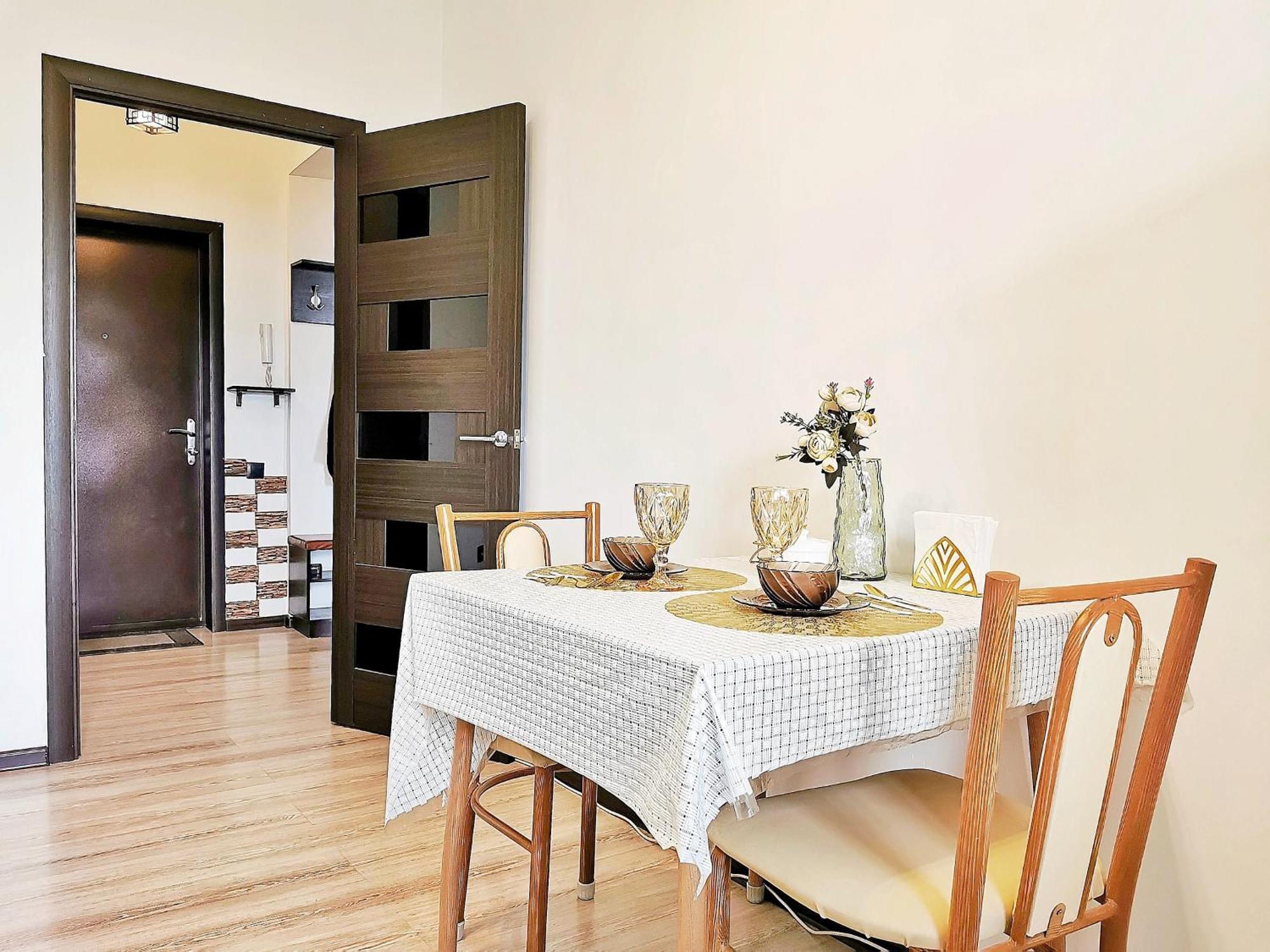 Appartments " Zhetysu-4" Alma-Ata Buitenkant foto