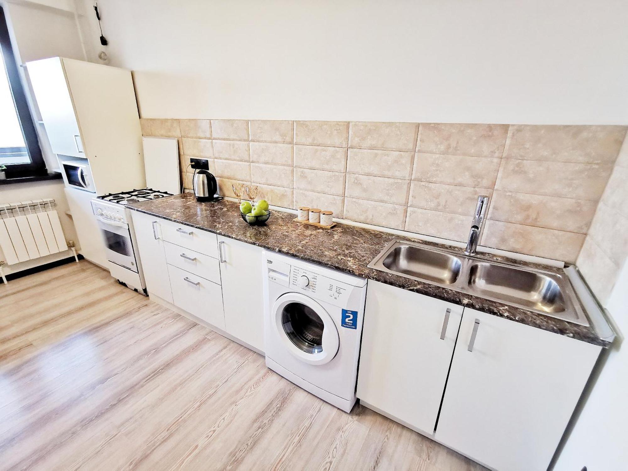 Appartments " Zhetysu-4" Alma-Ata Buitenkant foto