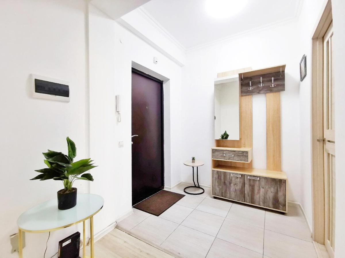 Appartments " Zhetysu-4" Alma-Ata Buitenkant foto