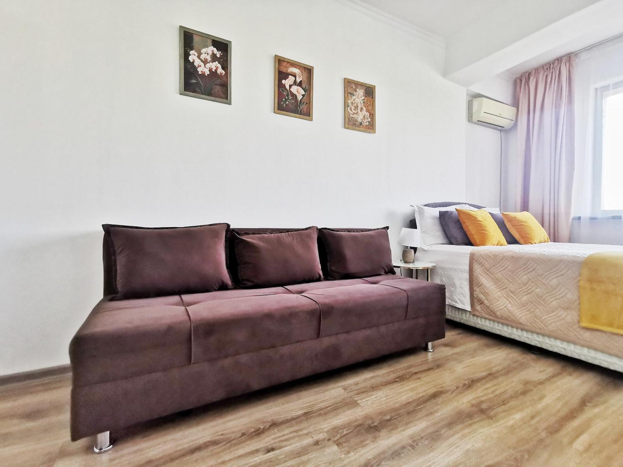 Appartments " Zhetysu-4" Alma-Ata Buitenkant foto