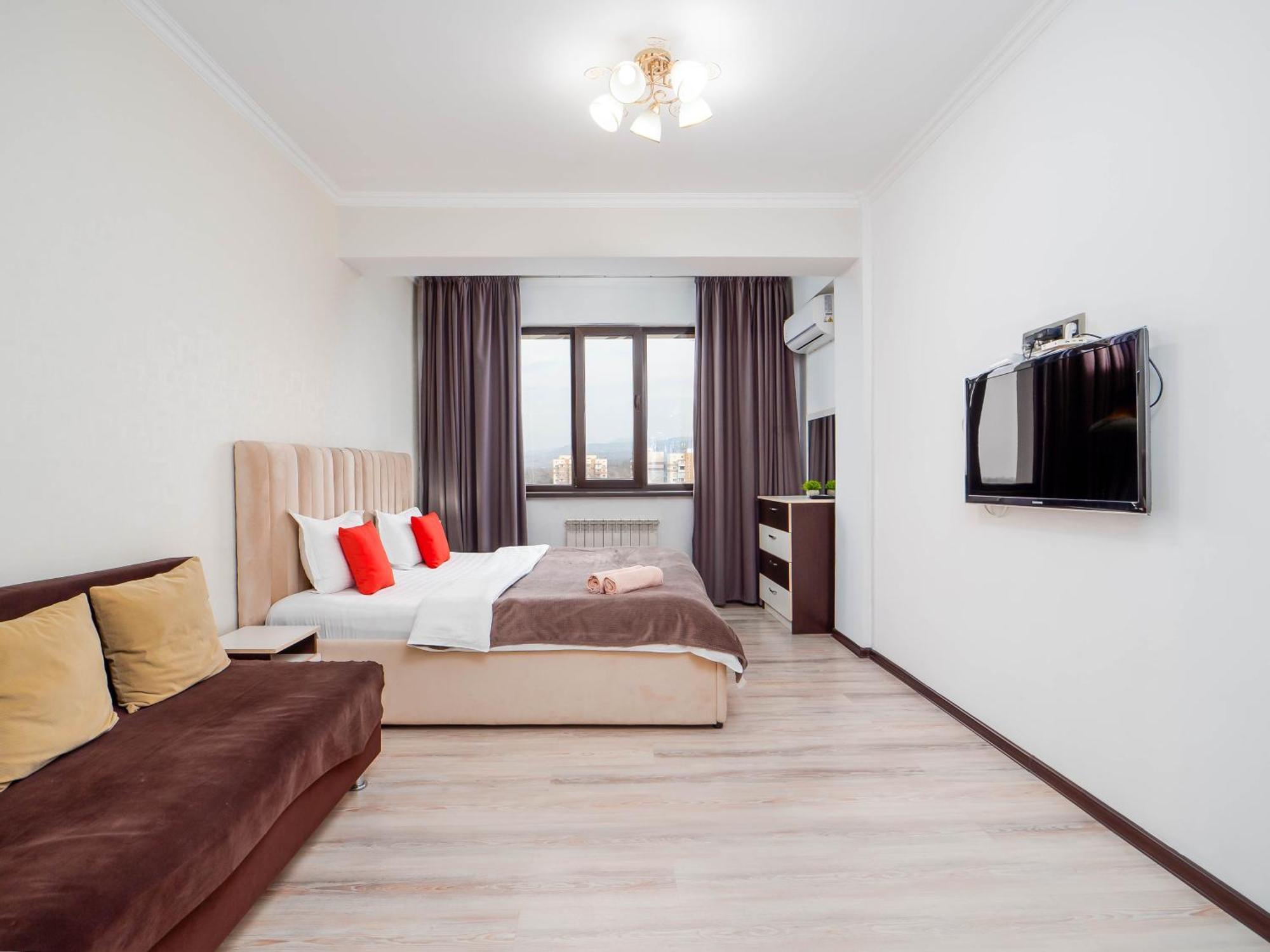 Appartments " Zhetysu-4" Alma-Ata Buitenkant foto