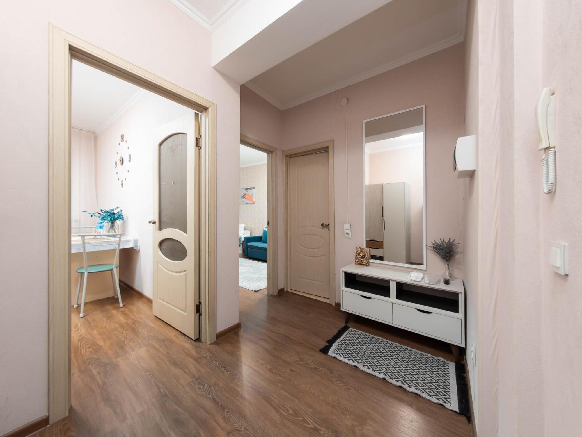 Appartments " Zhetysu-4" Alma-Ata Buitenkant foto